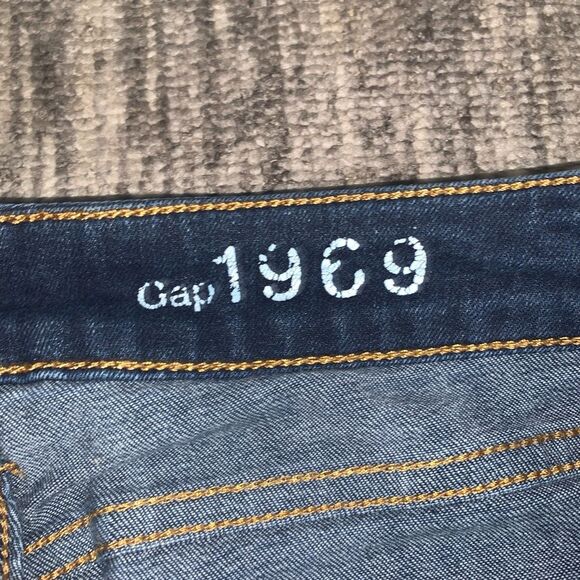Gap 1969 Women’s Sexy Boot Blue Jeans Size 27xL Raw Hem Dark Wash Low Rise - Picture 3 of 9